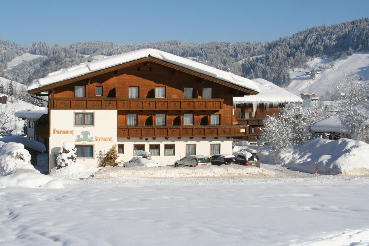 Pension Enzian Niederau Exterior photo