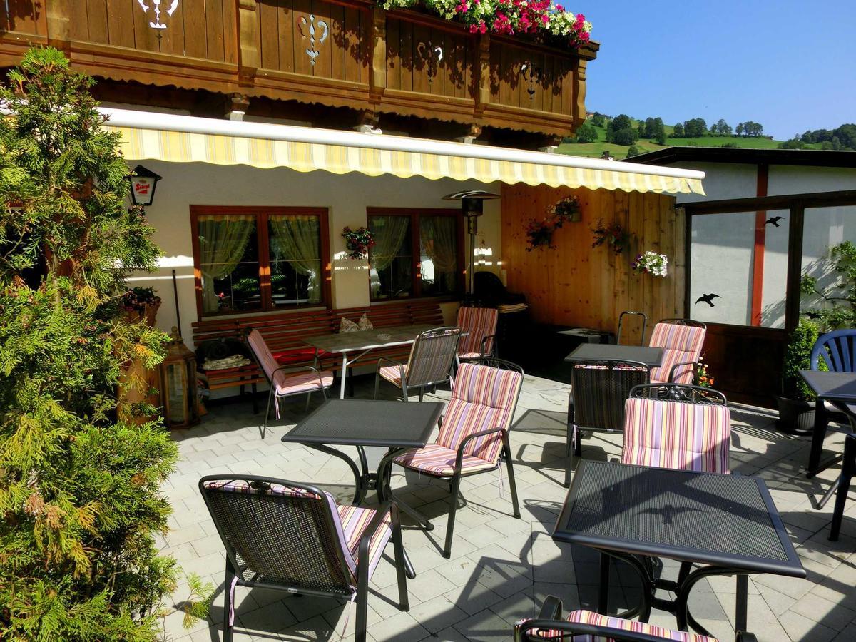Pension Enzian Niederau Exterior photo